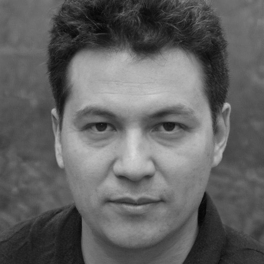 Raúl Medina, instructor de análisis financiero